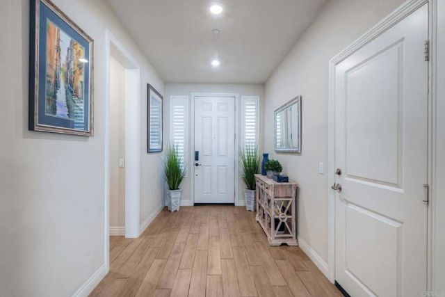 2071 Wagon Wheel Court, Escondido, CA 92026