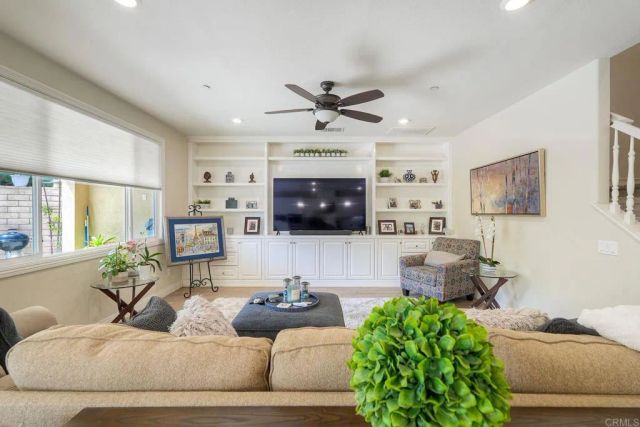 2071 Wagon Wheel Court, Escondido, CA 92026