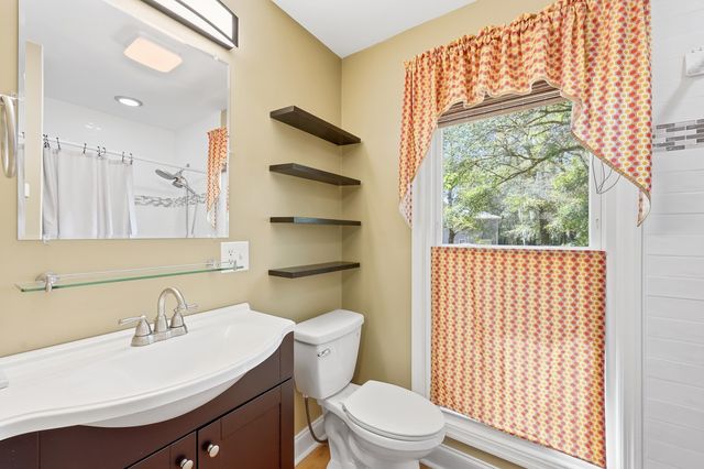 34 Clifton Dr., Pawleys Island, SC 29585