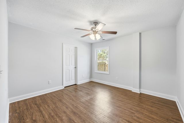 34 Clifton Dr., Pawleys Island, SC 29585