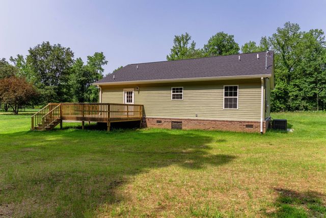 259 Longbranch Rd, Hohenwald, TN 38462