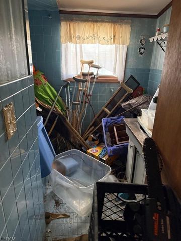 19 Up Grnwd Rd, West Milford Twp., NJ 07421