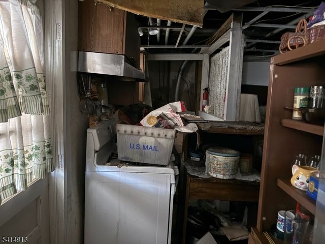 19 Up Grnwd Rd, West Milford Twp., NJ 07421