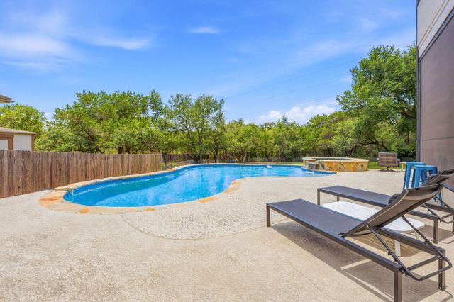 7124 Calpe DR, Austin, TX 78739