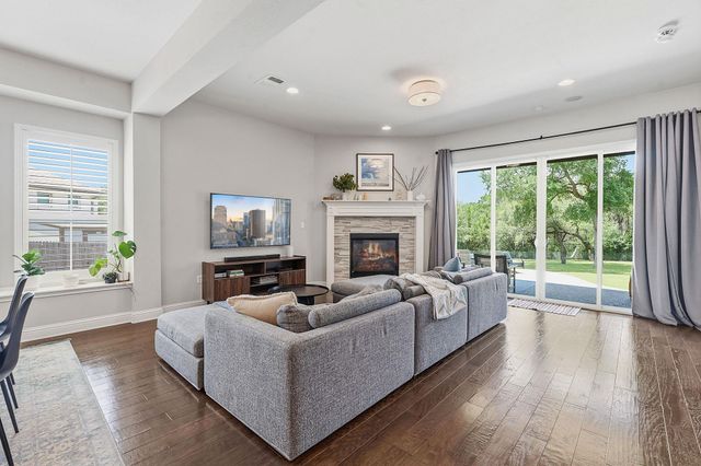 7124 Calpe DR, Austin, TX 78739