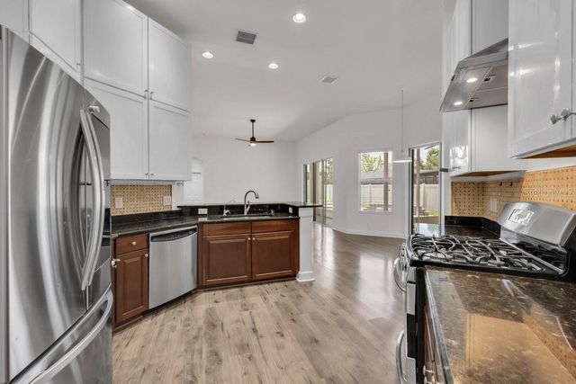 11109 WEMBLEY LANDING DRIVE, Lithia, FL 33547