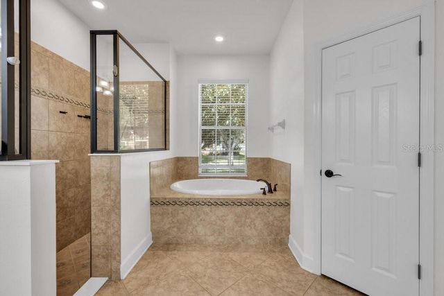 11109 WEMBLEY LANDING DRIVE, Lithia, FL 33547