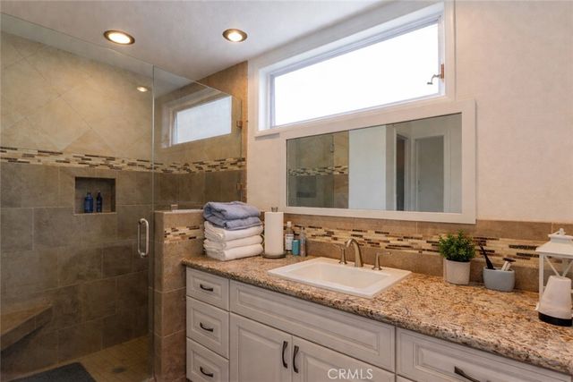 5755 Avenida Estoril, Long Beach, CA 90814