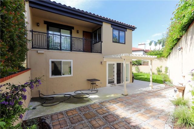 5755 Avenida Estoril, Long Beach, CA 90814