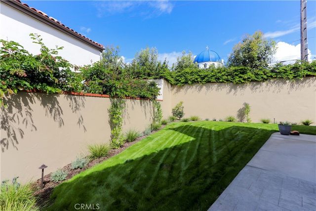 5755 Avenida Estoril, Long Beach, CA 90814