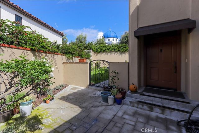 5755 Avenida Estoril, Long Beach, CA 90814