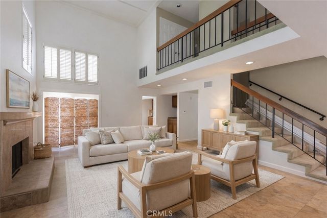 5755 Avenida Estoril, Long Beach, CA 90814