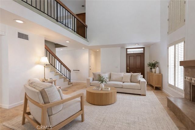 5755 Avenida Estoril, Long Beach, CA 90814