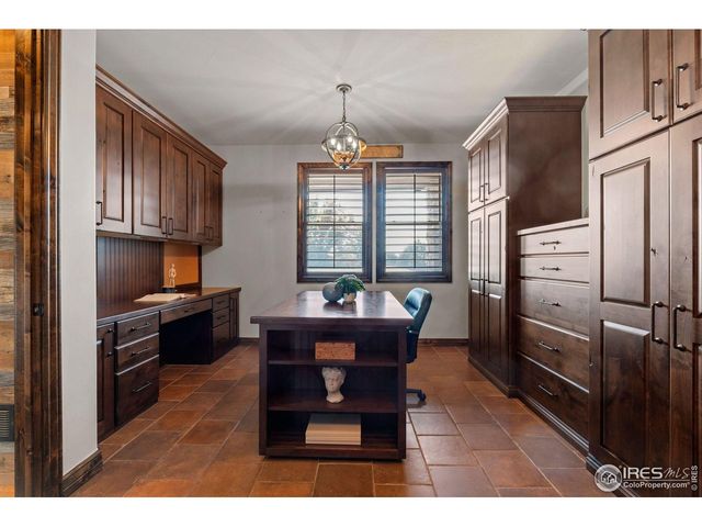 9507 Winding Hill Ct, Lone Tree, CO 80124