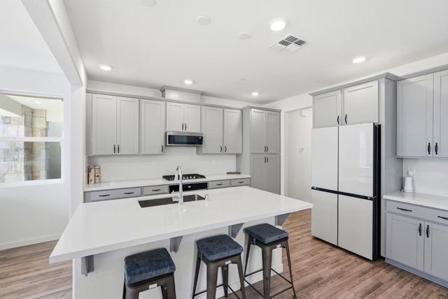 2809 Earthened Walk, Sacramento, CA 95833
