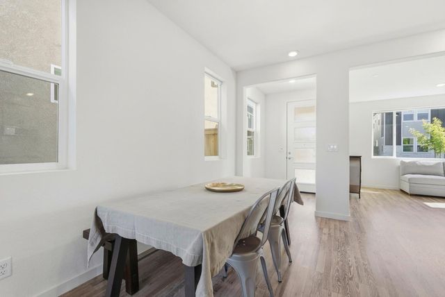 2809 Earthened Walk, Sacramento, CA 95833