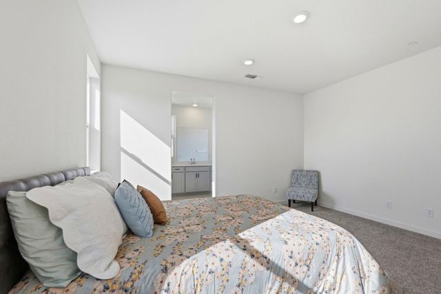 2809 Earthened Walk, Sacramento, CA 95833