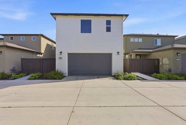2809 Earthened Walk, Sacramento, CA 95833