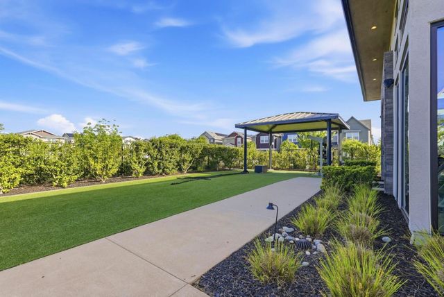 2809 Earthened Walk, Sacramento, CA 95833