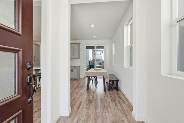 2809 Earthened Walk, Sacramento, CA 95833