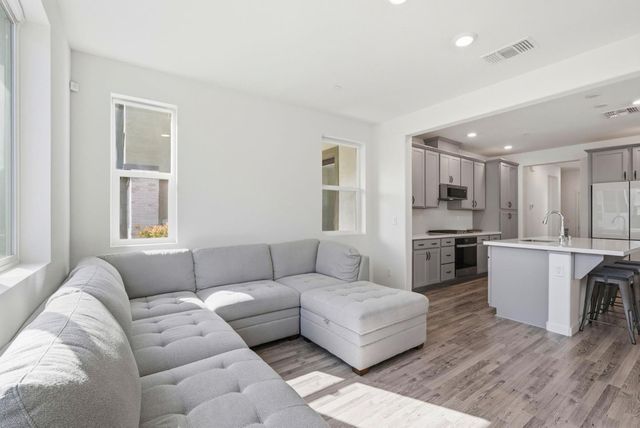 2809 Earthened Walk, Sacramento, CA 95833