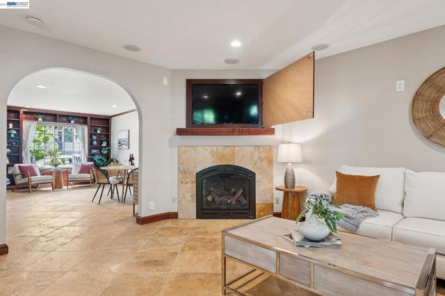 1501 8Th St, Alameda, CA 94501