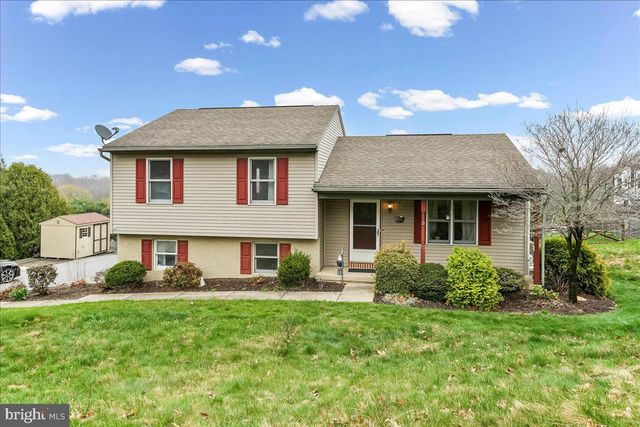 597 LANCASTER PIKE, New Providence, PA 17560