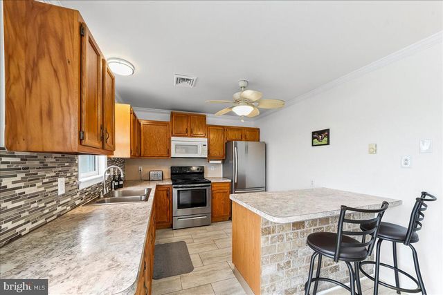 597 LANCASTER PIKE, New Providence, PA 17560
