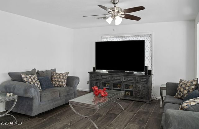 2309 W WOOD Drive, Phoenix, AZ 85029