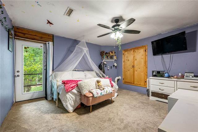 8 Harling Lane, Bella Vista, AR 72715
