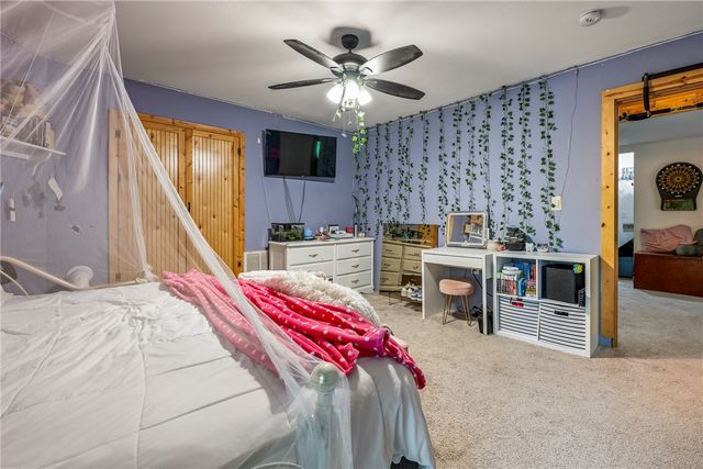 8 Harling Lane, Bella Vista, AR 72715