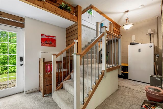 8 Harling Lane, Bella Vista, AR 72715