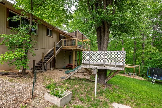 8 Harling Lane, Bella Vista, AR 72715
