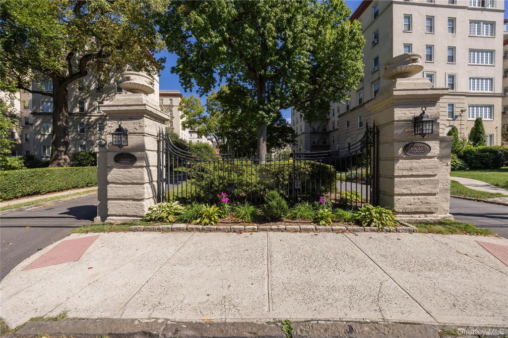 1 Park Lane 4A, Mount Vernon, NY 10552