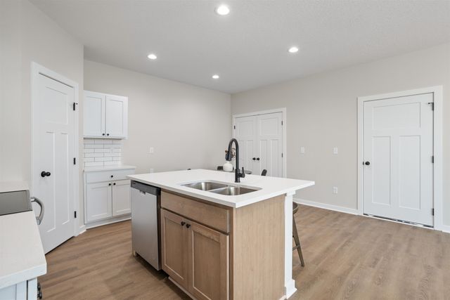 12419 W Fennec St, Maize, KS 67223