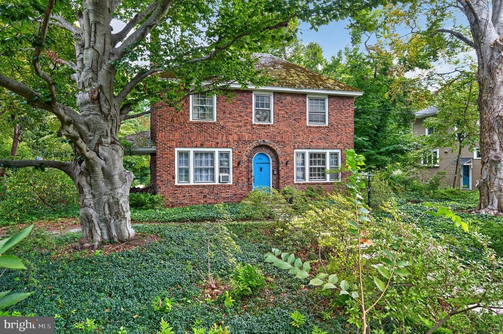 901 MAIN ST, Riverton, NJ 08077