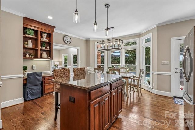 10516 Hollybrook Drive, Charlotte, NC 28277
