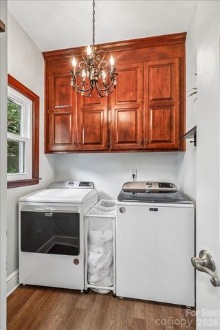 10516 Hollybrook Drive, Charlotte, NC 28277
