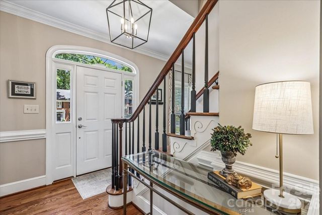 10516 Hollybrook Drive, Charlotte, NC 28277