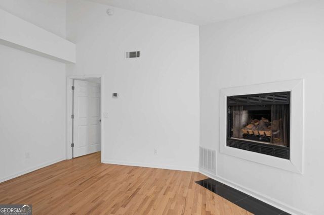 567 Winton Terrace NE E, Atlanta, GA 30308