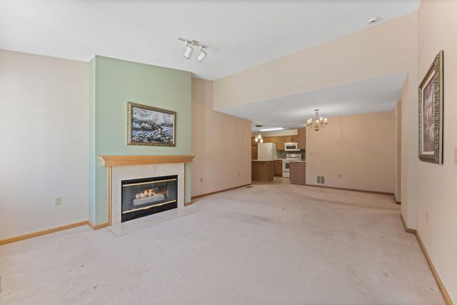 8725 Baxter Way 43, Inver Grove Heights, MN 55076