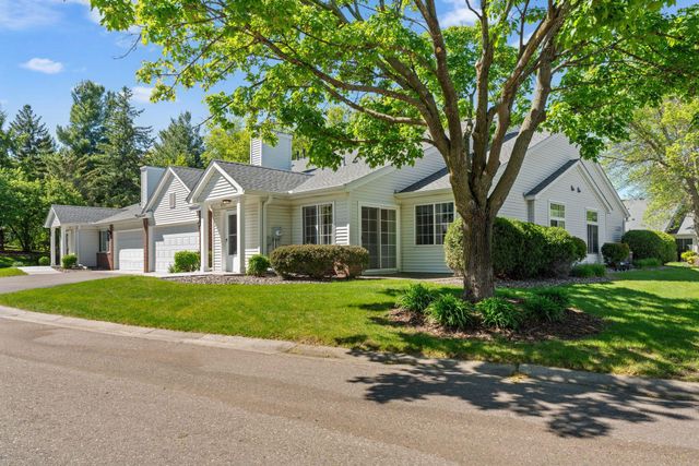 8725 Baxter Way 43, Inver Grove Heights, MN 55076