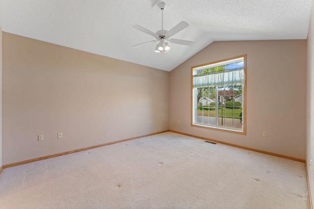 8725 Baxter Way 43, Inver Grove Heights, MN 55076