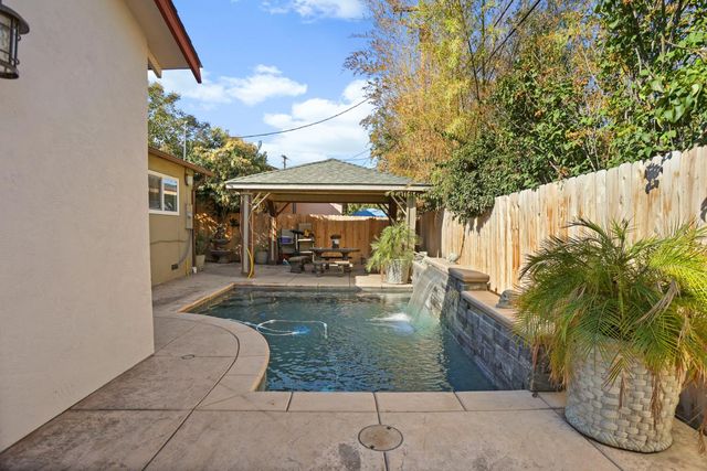 635 Ana, Lodi, CA 95240