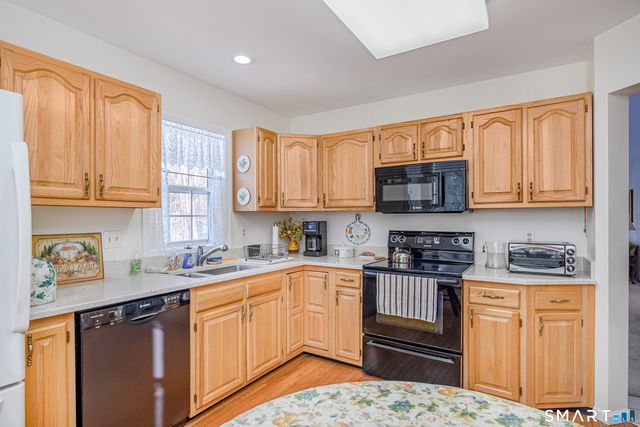 120 Sullivan Farm, New Milford, CT 06776