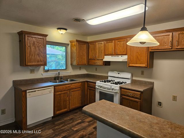 15170 Lafayette Street, Gulfport, MS 39503