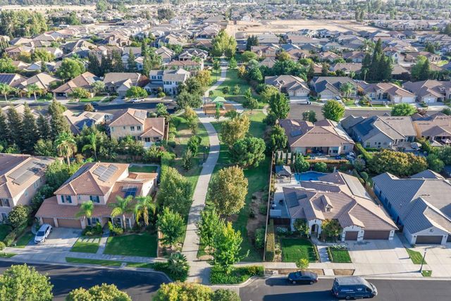 3141 Serena Avenue, Clovis, CA 93619