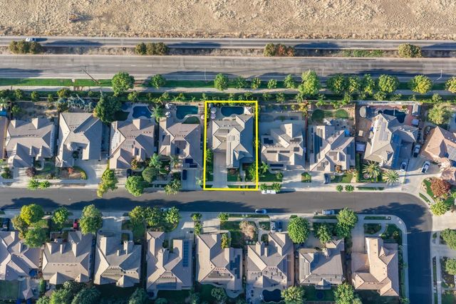 3141 Serena Avenue, Clovis, CA 93619
