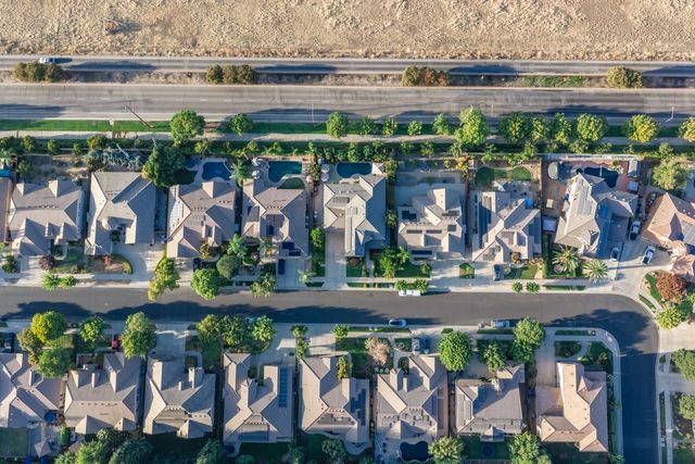 3141 Serena Avenue, Clovis, CA 93619