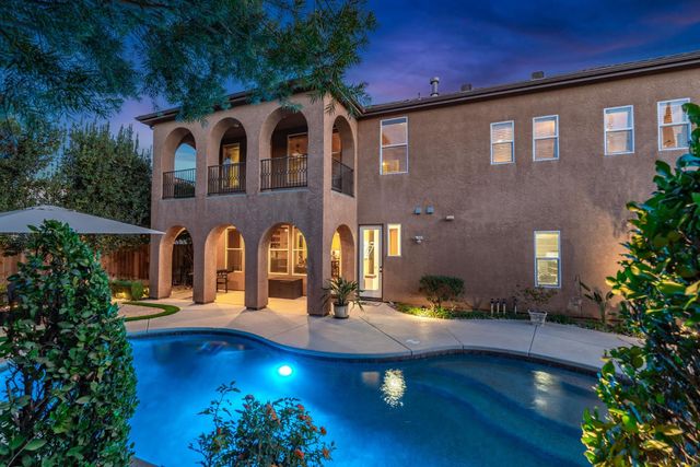 3141 Serena Avenue, Clovis, CA 93619